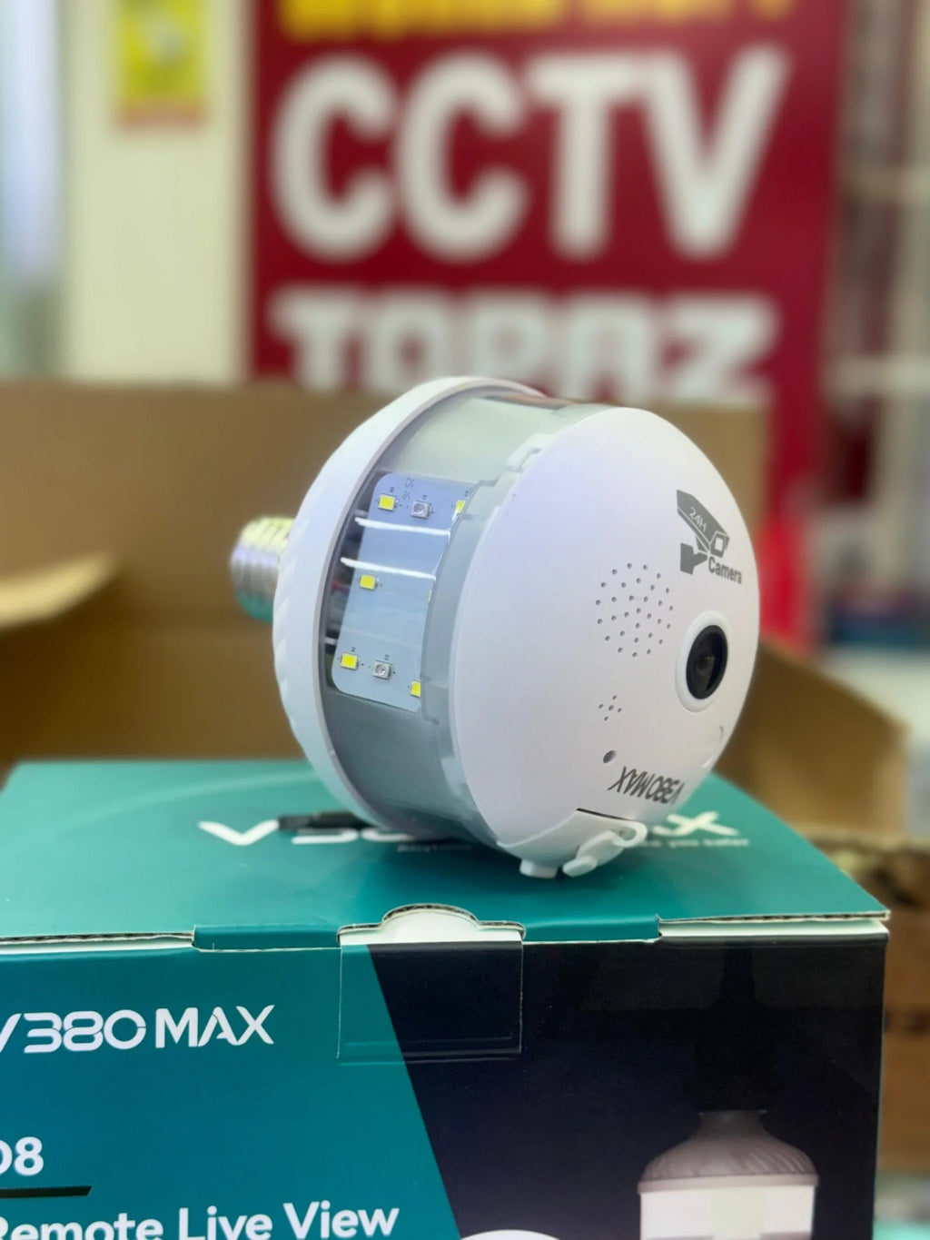 Pametna WiFi kamera u obliku sijalice V380 D8 – 8MP