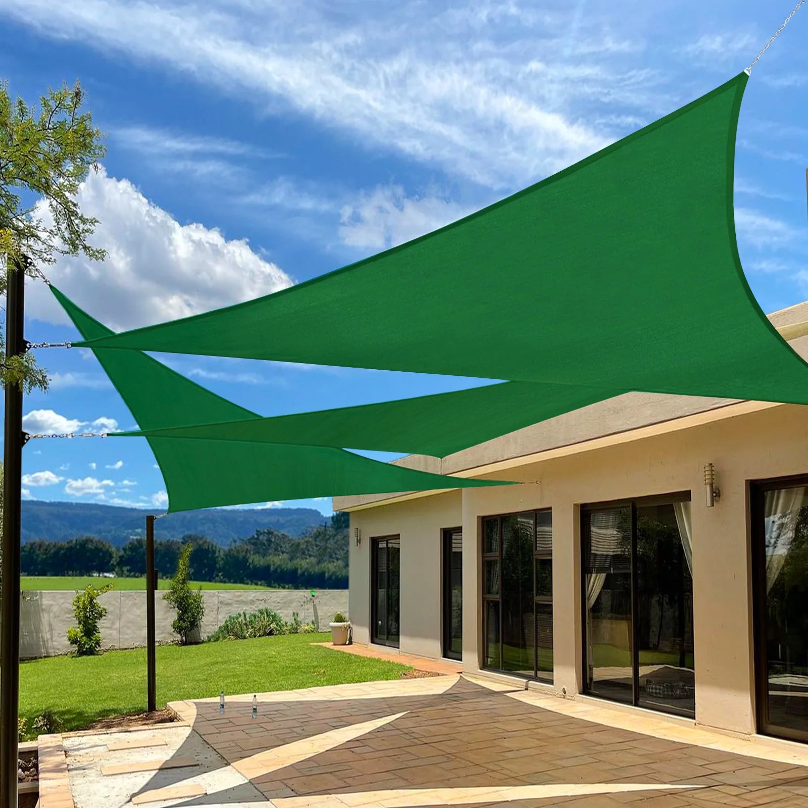 Tenda Ibiza za Dvorište – Elegantna Trouglasta Sjenica Protiv Sunca i Vrućine