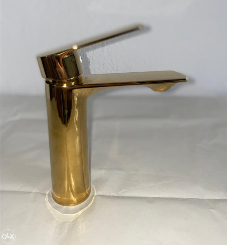 Slavina za lavabo zlatna