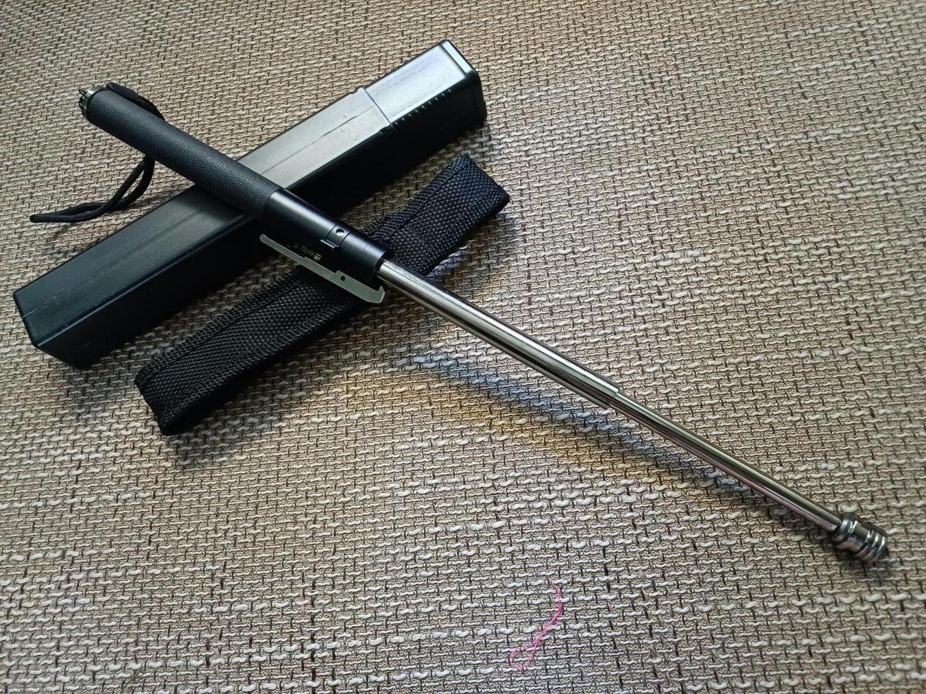 Teleskop palica na dugme