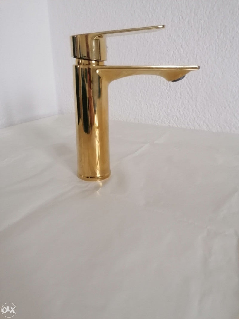 Slavina za lavabo zlatna